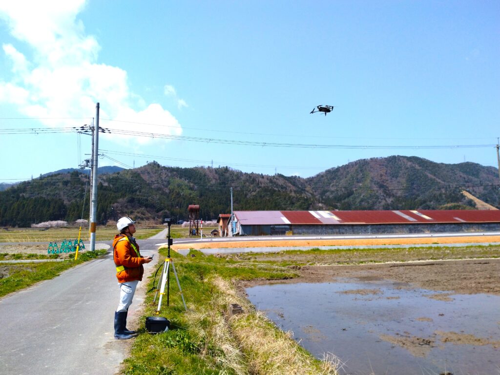 求人 新卒 中途採用 キャリア採用 京福コンサルタント 福井県 小浜市 若狭町 高浜町 おおい町 美浜町 敦賀市 越前町 南越前町 池田町 越前市 鯖江市 勝山市 大野市 坂井市 あわら市 永平寺町 福井市 建設コンサルタント 土木設計 建築設計 測量 地質調査 点検調査 補償調査 補償コンサルタント 芝田清邦 護岸設計 土木設計 砂防堤防 砂防ダム 地質調査 地盤調査 土質試験 測量調査
